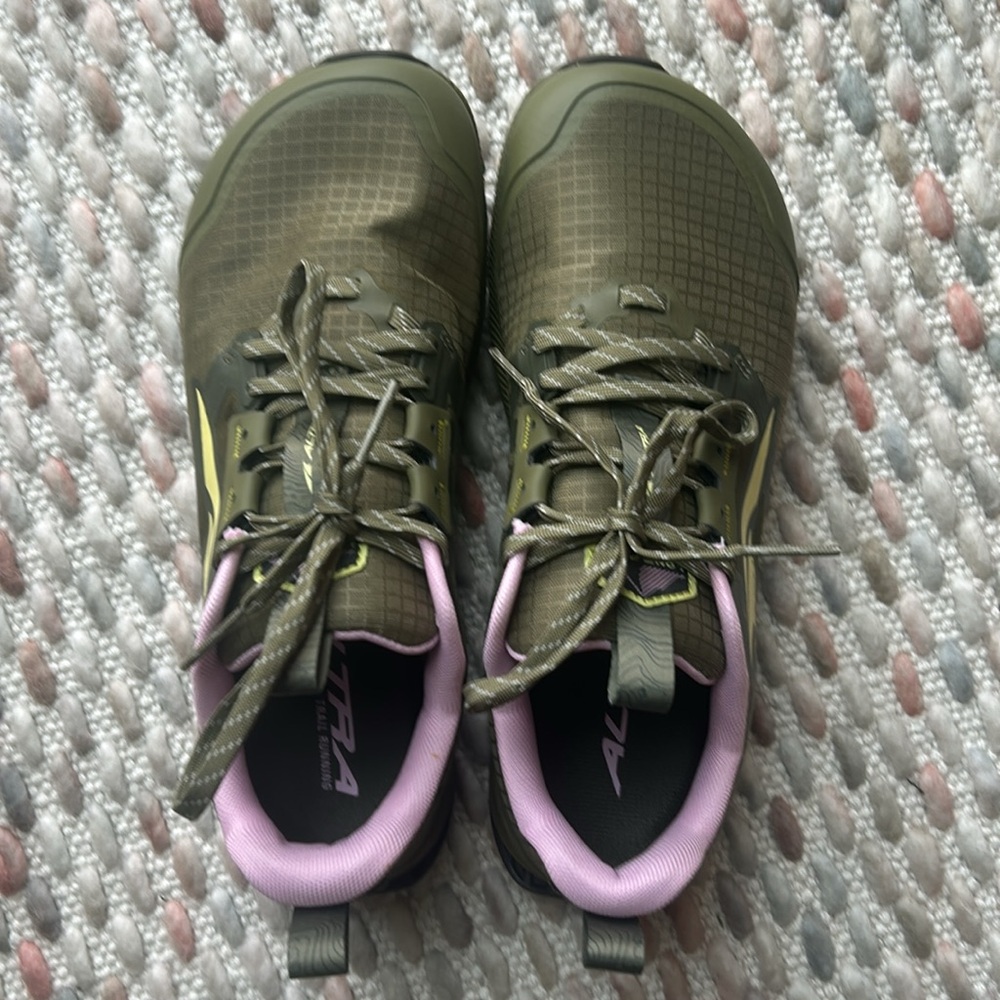 Altra Lone Peak 8